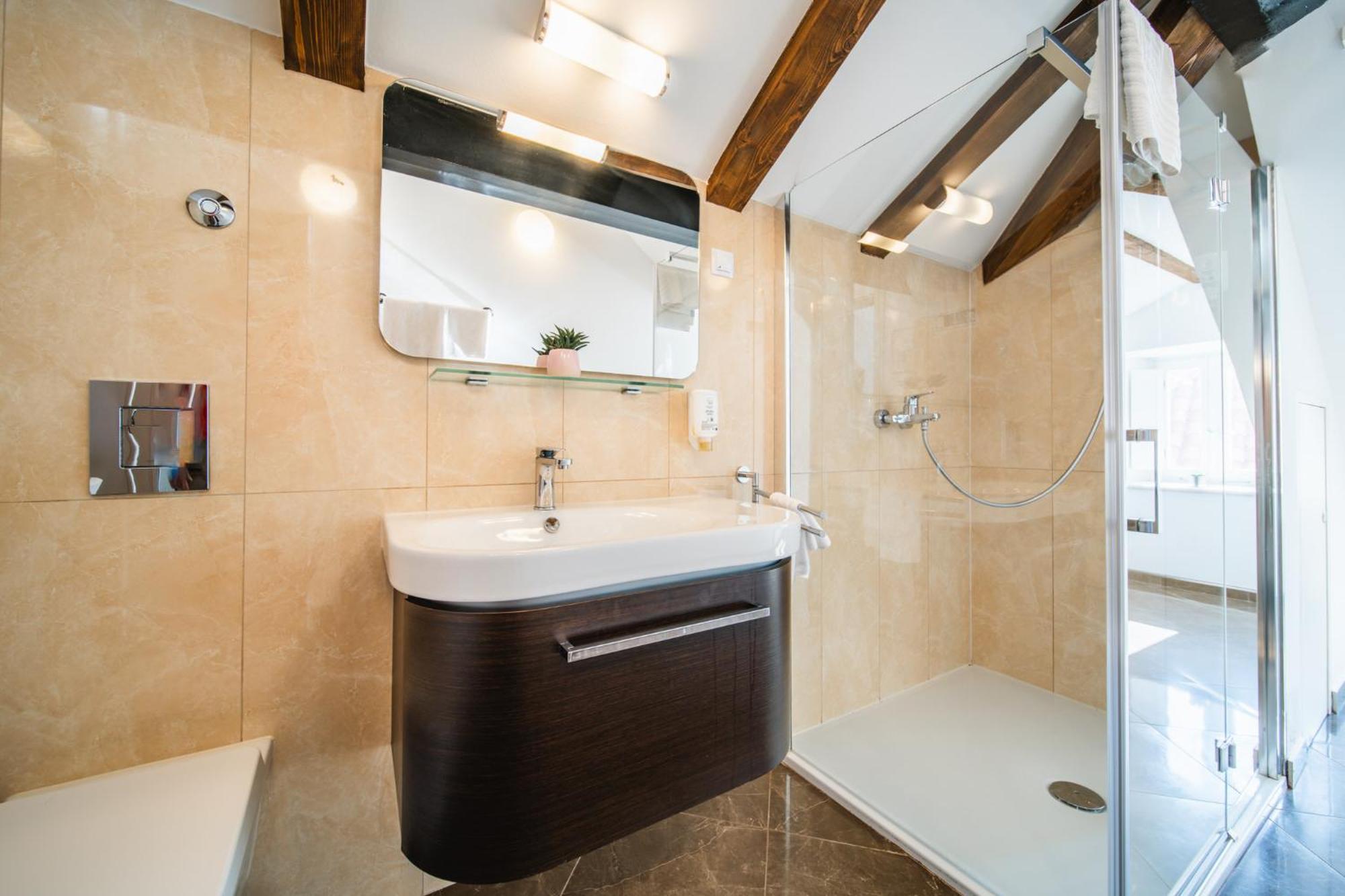 Sunce Palace Apartments With Free Offsite Parking Дубровник Екстер'єр фото