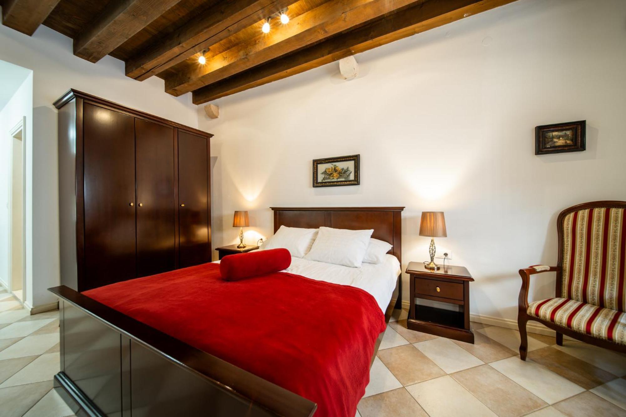 Sunce Palace Apartments With Free Offsite Parking Дубровник Екстер'єр фото